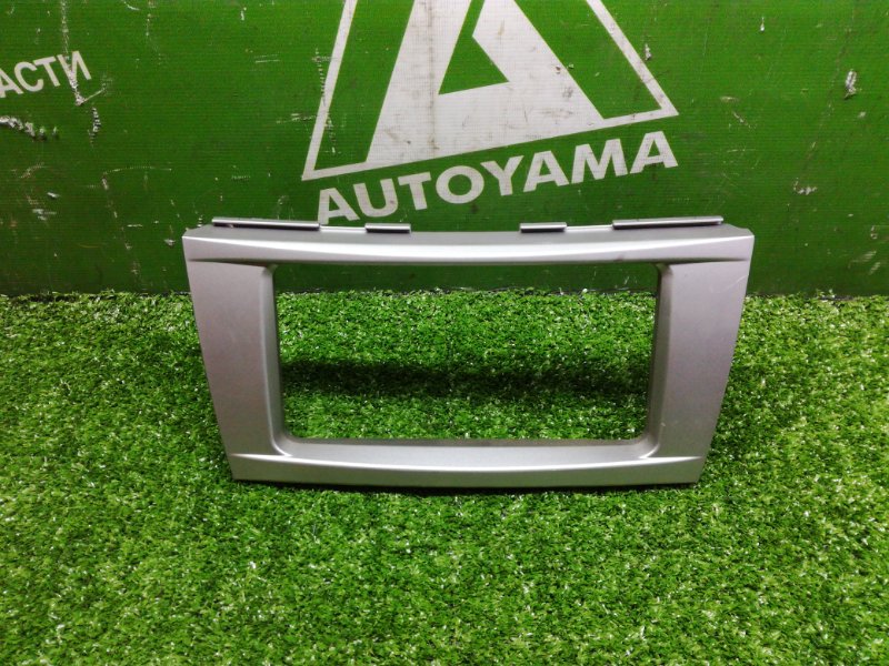 Рамка монитора Toyota Camry ACV40 2AZFE 2009 (б/у)