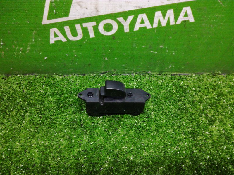 Кнопка стеклоподъемника Mitsubishi Outlander CW5W 4B12 2009 (б/у)