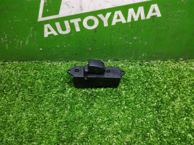 Кнопка стеклоподъемника Mitsubishi Outlander CW5W 4B12 2009 (б/у)