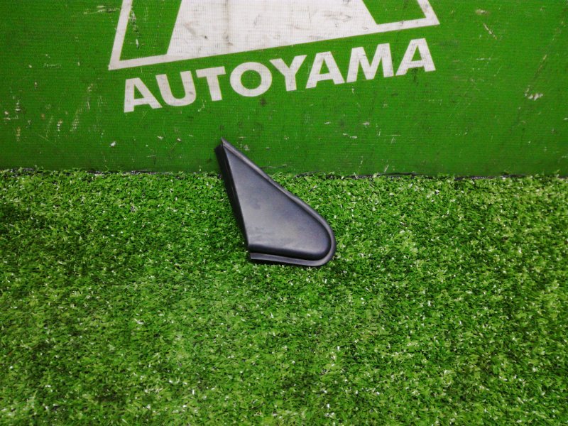 Уголок двери Mitsubishi Galant Fortis CY3A 4B10 2010 передний правый (б/у)
