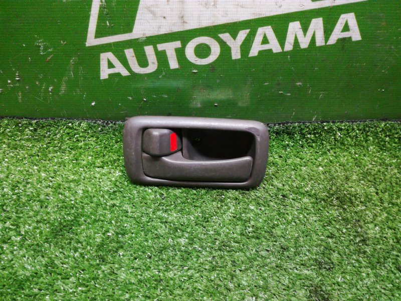 Ручка двери внутренняя Toyota Carina ST190 3SFE задняя левая (б/у)