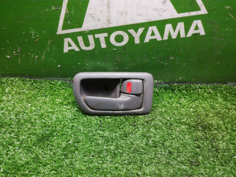 Ручка двери внутренняя Toyota Carina AT211 5AFE передняя правая (б/у)
