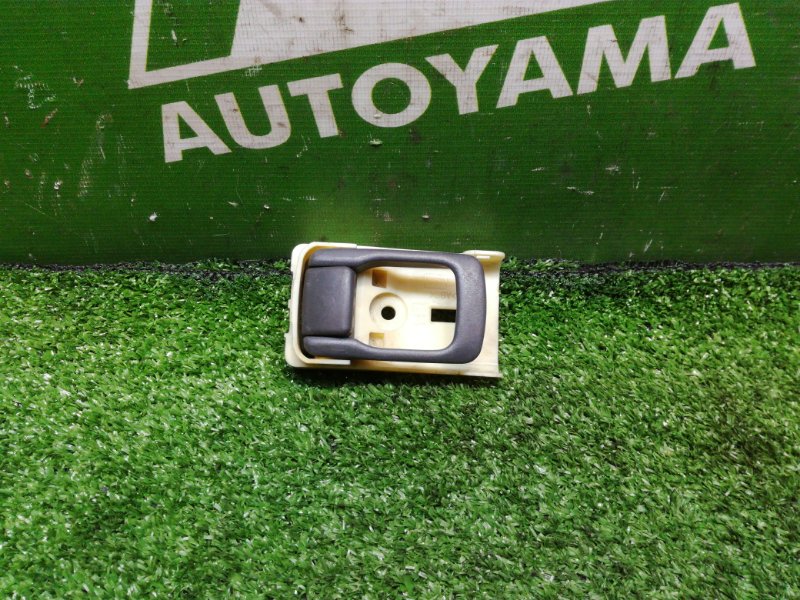Ручка двери внутренняя Nissan Sunny FB14 GA15DE передняя левая (б/у)