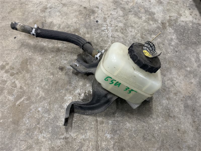 Бачок для тормозной жидкости Toyota Harrier Gsu35 GSU36-0001918 2GR-FE 2007 (б/у)