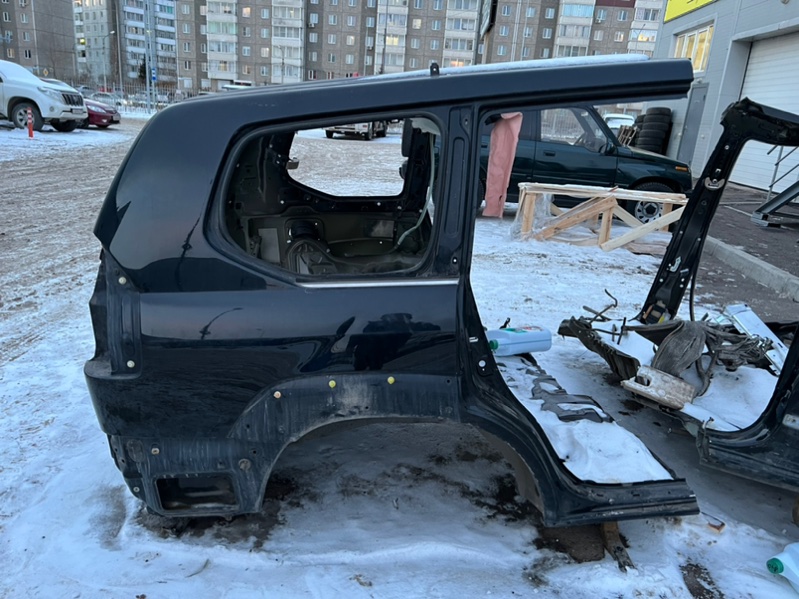 Крыло Lexus Gx470 UZJ120 2UZ-FE 2008 заднее правое (б/у)