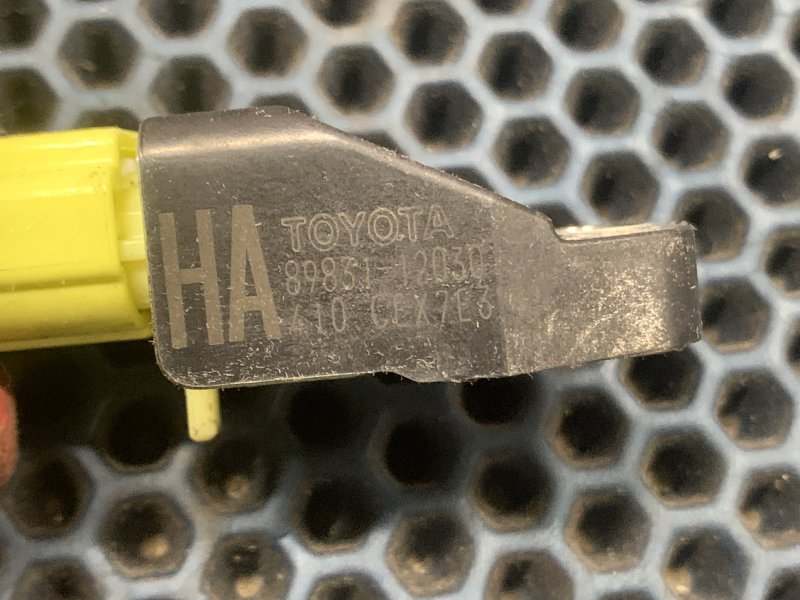Датчик удара Toyota Rav4 Ala49 ALA49 2AD-FHV 2013 (б/у)