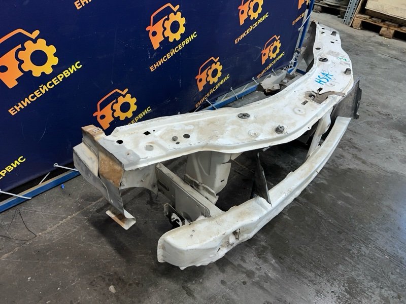 Панель передняя (телевизор) Duster 2016 HSA H4M