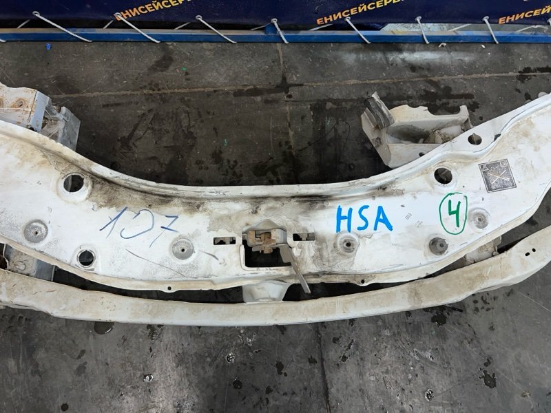 Панель передняя (телевизор) Duster 2016 HSA H4M