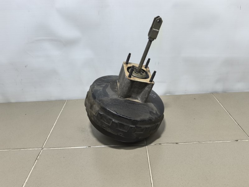 Вакуумный усилитель тормозов 47210EB326