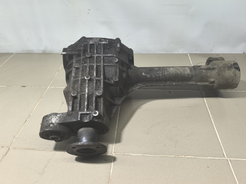 Редуктор 38500EA400