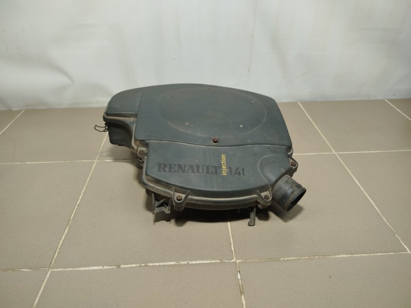 Корпус воздушного фильтра 8200420876