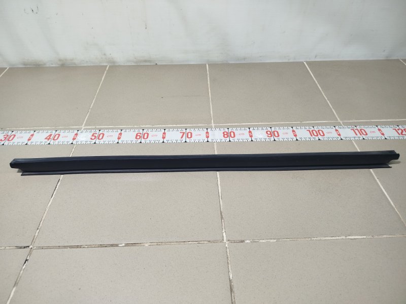 Уплотнитель (внутри) 8200760256