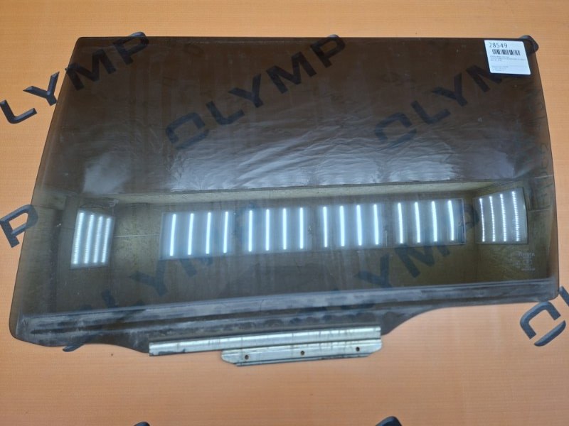 Стекло двери заднее левое TOYOTA COROLLA FIELDER NZE121 1NZ-FE 6811412690 контрактная
