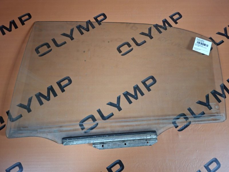 Стекло двери заднее левое TOYOTA COROLLA NZE124 1NZ-FE 68114-12690 контрактная