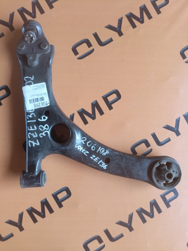 Рычаг передний правый TOYOTA VOLTZ ZZE136 1ZZ-FE 48068-02020 контрактная