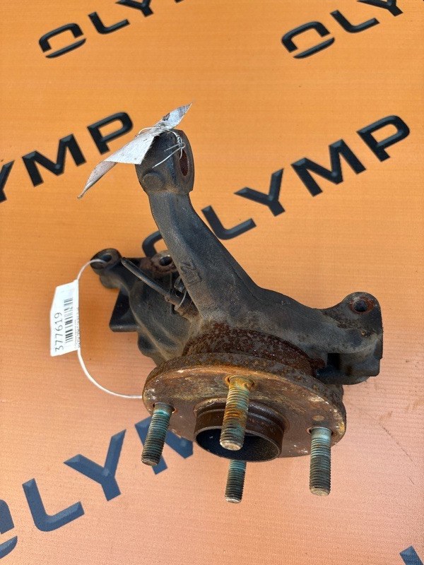 Запчасть ступица передняя левая MAZDA DEMIO DE3FS ZJ-VE D65133031A контрактная Ступица передняя левая MAZDA DEMIO DE3FS ZJ-VE D65133031A контрактная