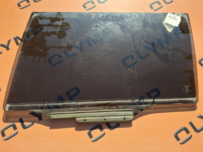 Стекло двери заднее левое TOYOTA COROLLA FIELDER 2001 ZZE122 1ZZ-FE 6811412690 контрактная