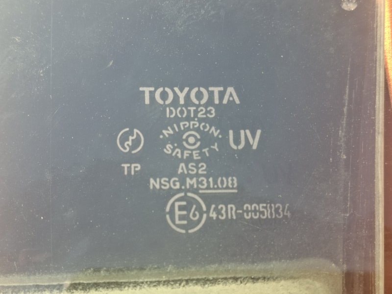 Стекло двери заднее правое COROLLA FIELDER 2006 NZE121 1NZ-FE Стекло двери заднее правое COROLLA FIELDER 2006 NZE121 1NZ-FE