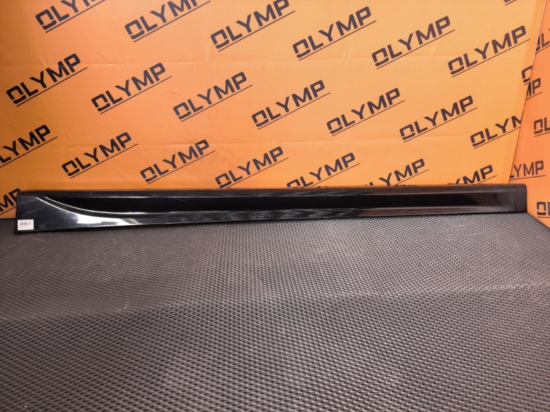 Порог пластиковый M-Tech левый BMW 320d 2012 F30 N47D20C 51 77 8056579 контрактная