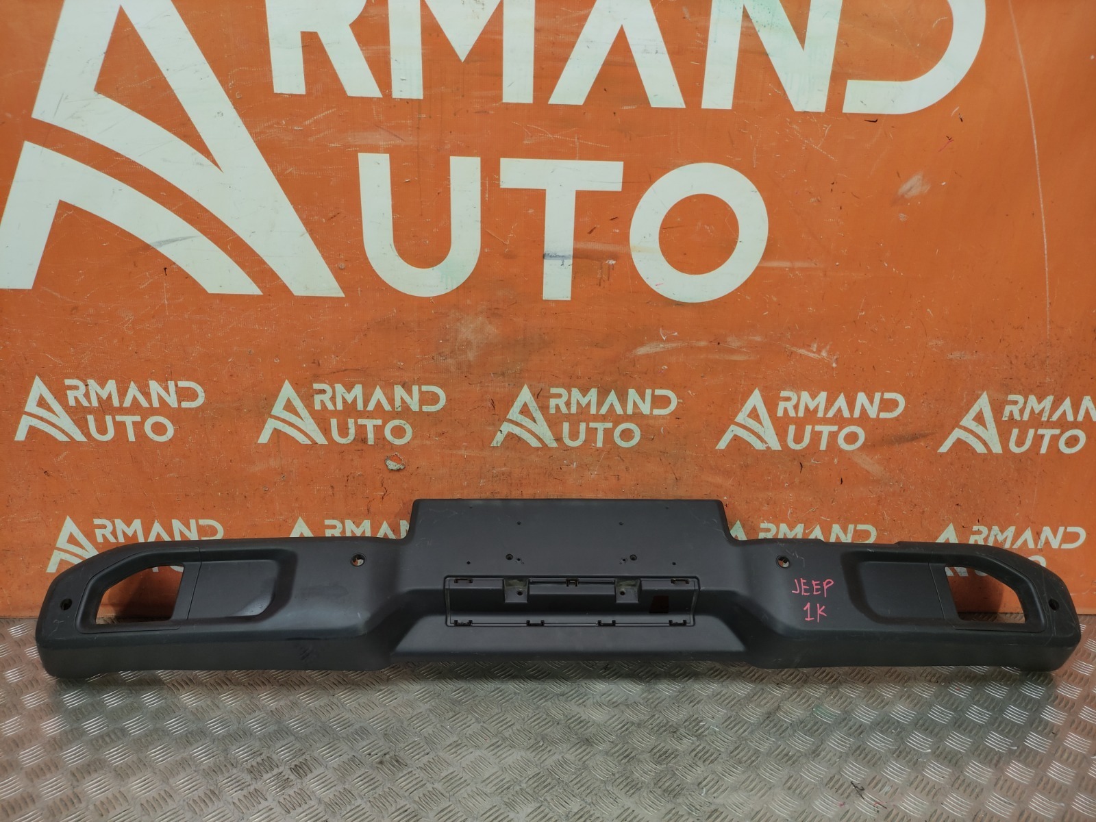 Запчасть бампер задний Jeep Wrangler 2017-нв JL 6QE27RXFAB новая Бампер задний Jeep Wrangler 2017-нв JL 6QE27RXFAB новая