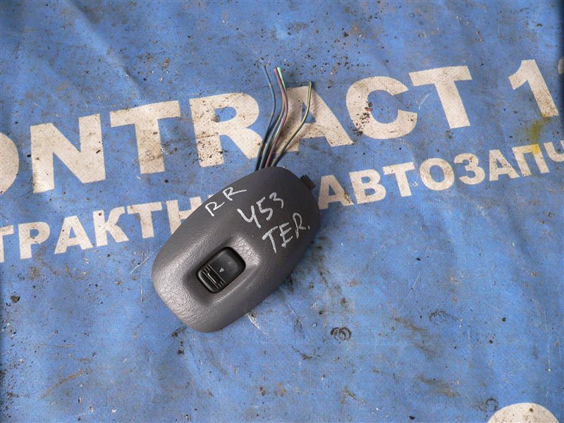Кнопка стеклоподъемника Daihatsu Terios J100G HC 1999 задняя правая (б/у)
