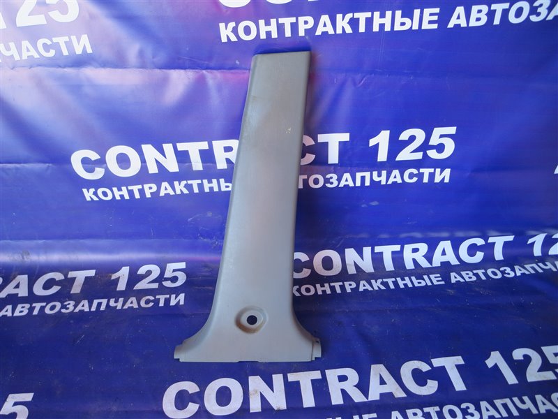 Накладка на стойку кузова Toyota Rav4 ZCA26W 1ZZ 2001 правая (б/у)