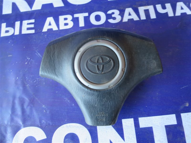 Airbag на руль Toyota Rav4 ZCA26W 1ZZ 2001 (б/у)