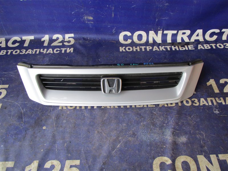 Решетка радиатора Honda Crv RD1 B20B 2000 (б/у)