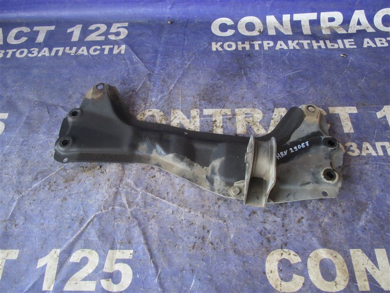 Балка под акпп Honda Hrv GH2 D16A 1999 (б/у)