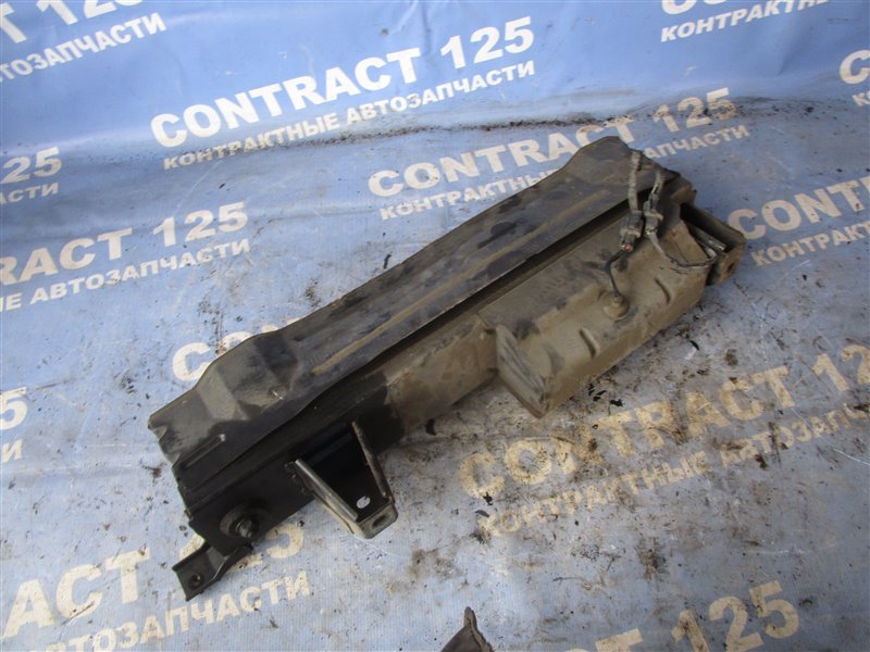 Подножка Mitsubishi Delica PD6W 6G72 2001 (б/у)