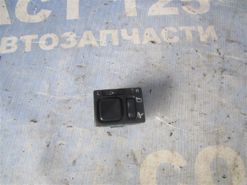 Блок управления зеркалами Suzuki Escudo TA02W G16A 2000 (б/у)