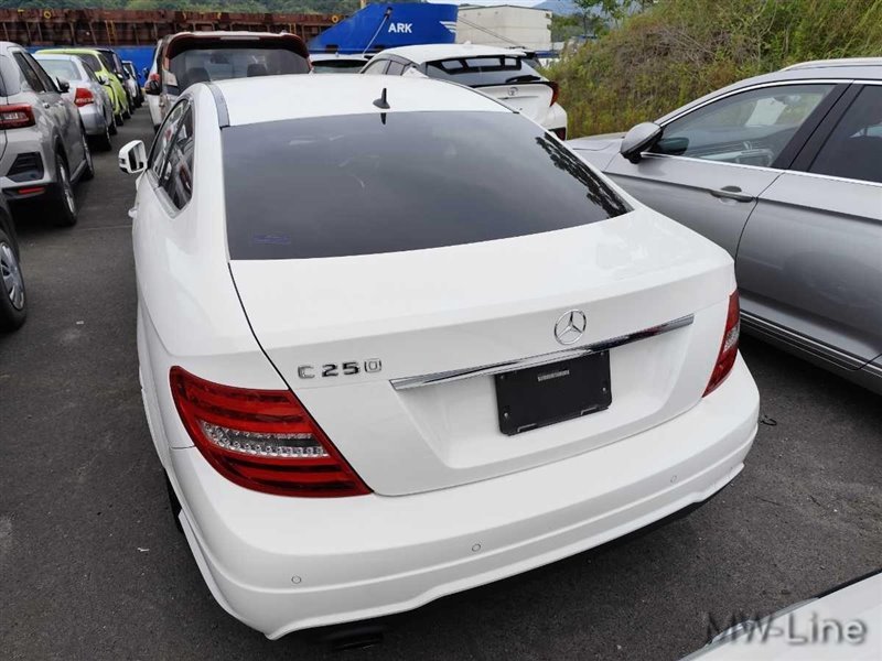 Крышка багажника Mercedes-Benz C-Class C250 С204 M271 DE18 EVO 2012 (б/у)
