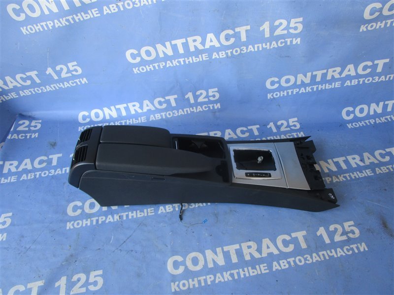 Бардачок между сиденьями Mercedes-Benz C-Class C250 С204 M271 DE18 EVO 2012 (б/у)