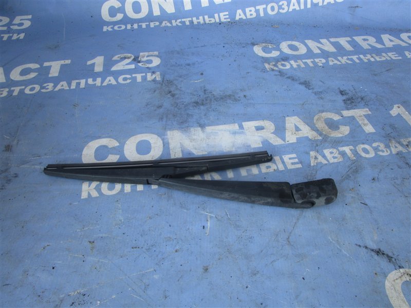 Держатель дворника 5-й двери TOYOTA RUSH J210E 3SZVE 2006 (б/у)