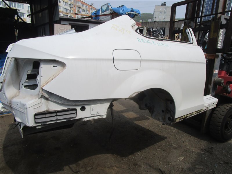Крыло Mercedes-Benz C-Class C250 С204.347 M271 DE18 EVO 2012 заднее правое (б/у)