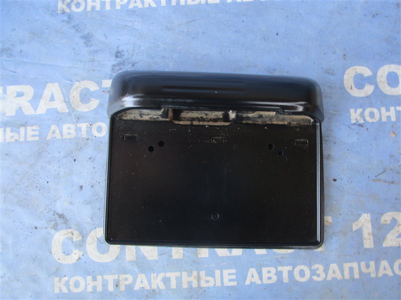 Накладка 5-й двери SUZUKI ESCUDO TL52W J20A 2001 (б/у)