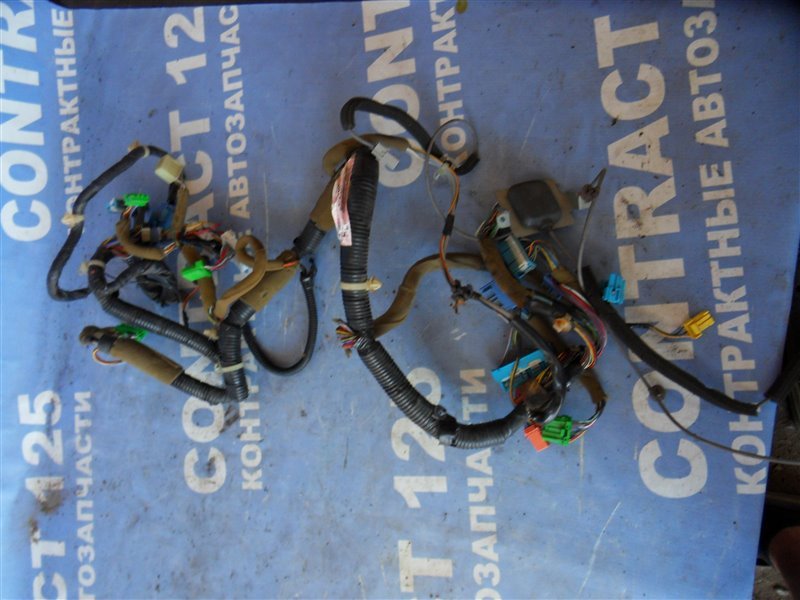 Проводка под торпедо HONDA CRV RD1 B20B 1998 (б/у)