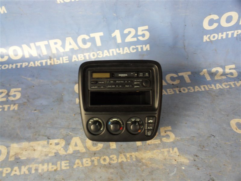 Рамка магнитофона HONDA CRV RD1 B20B 1999 (б/у)