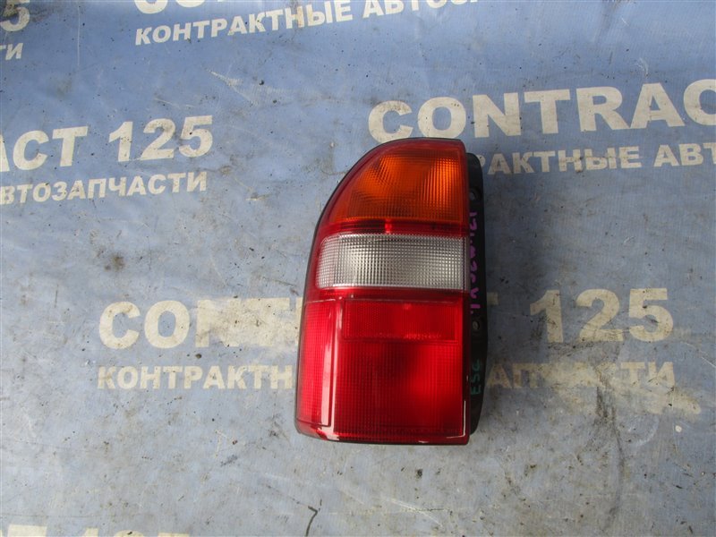 Стоп-сигнал SUZUKI Grand Escudo TX92W H27A 2003 левый (б/у)
