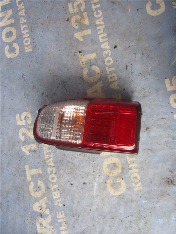 Стоп-сигнал TOYOTA HILUX SURF RZN180W 3RZFE 2001 правый (б/у)