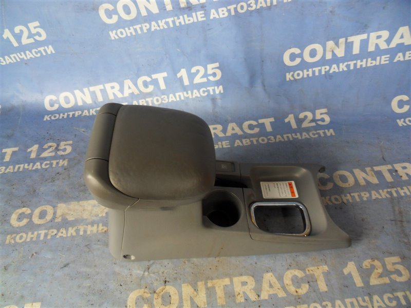 Подлокотник SUZUKI ESCUDO TL52W J20A 2003 (б/у)