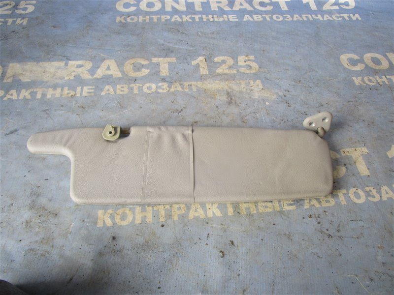 Козырек от солнца MITSUBISHI Delica PD6W 6G72 2004 правый (б/у)