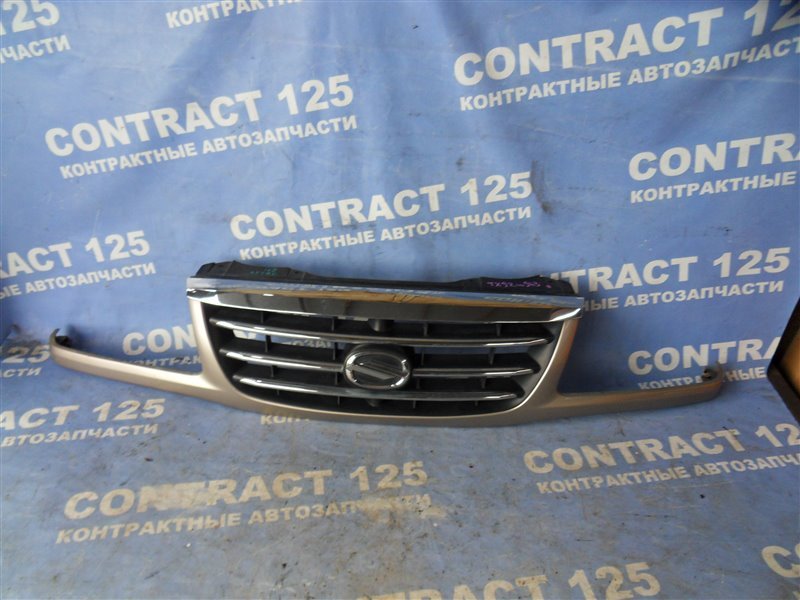 Решетка радиатора SUZUKI Grand Escudo TX92W H27A 2003 (б/у)