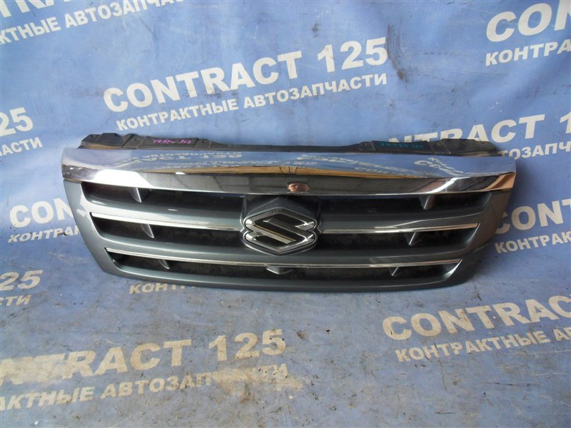 Решетка радиатора SUZUKI Grand Escudo TX92W H27A 2005 (б/у)