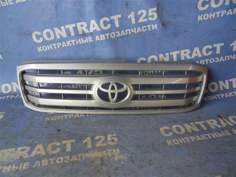 Решетка радиатора TOYOTA Land Cruiser UZJ100 2UZFE 2001 (б/у)