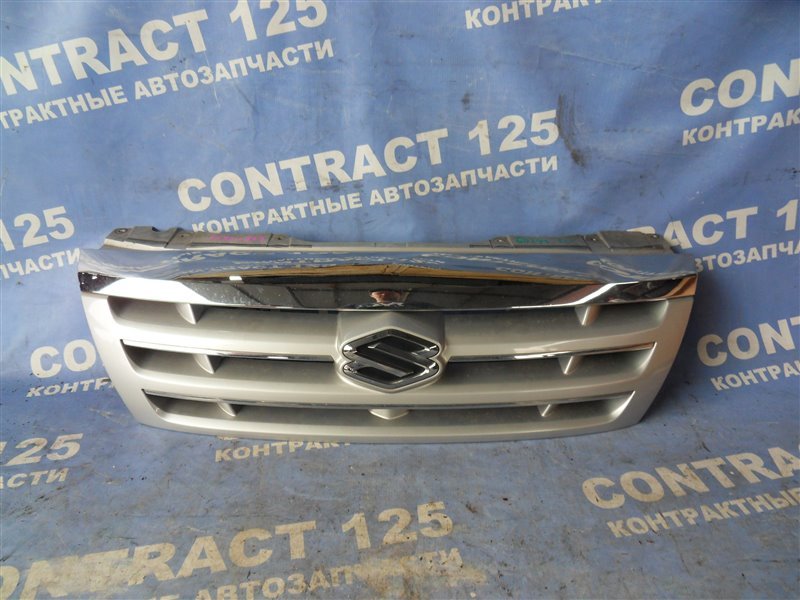 Решетка радиатора SUZUKI Grand Escudo TX92W H27A 2004 (б/у)