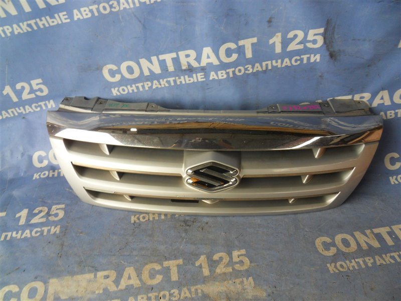 Решетка радиатора SUZUKI Grand Escudo TX92W H27A 2004 (б/у)