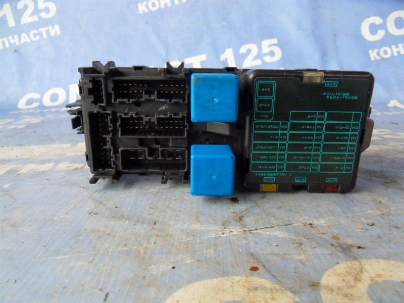 Блок предохранителей MITSUBISHI Delica PD6W 6G72 2004 (б/у)