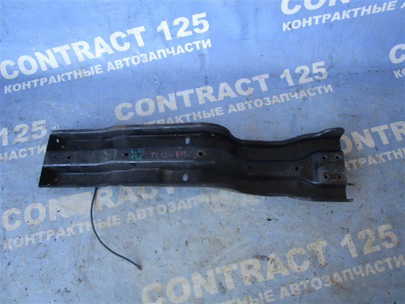 Балка под АКПП SUZUKI ESCUDO TL52W J20A 2003 (б/у)