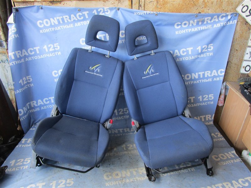 Сидения комплект SUZUKI ESCUDO TL52W J20A 2003 передняя (б/у)